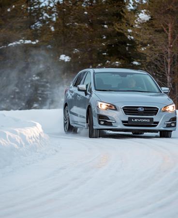 SUBARU-LEVORG-lr-30